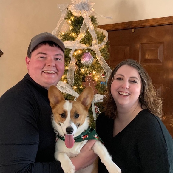 Meet your Posher, Hannah - Picture 1 of 1